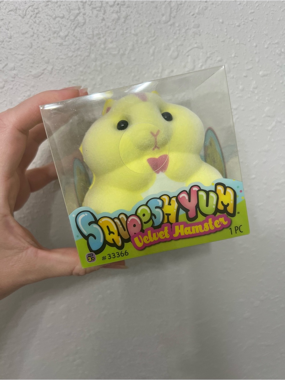 Squishy Velvet Hamster - Yellow Squeesh Yum